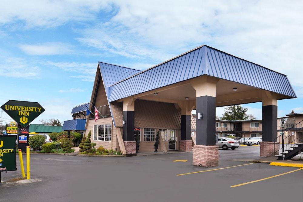 Motel And