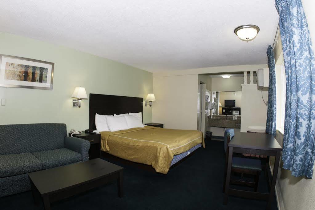 Motel And