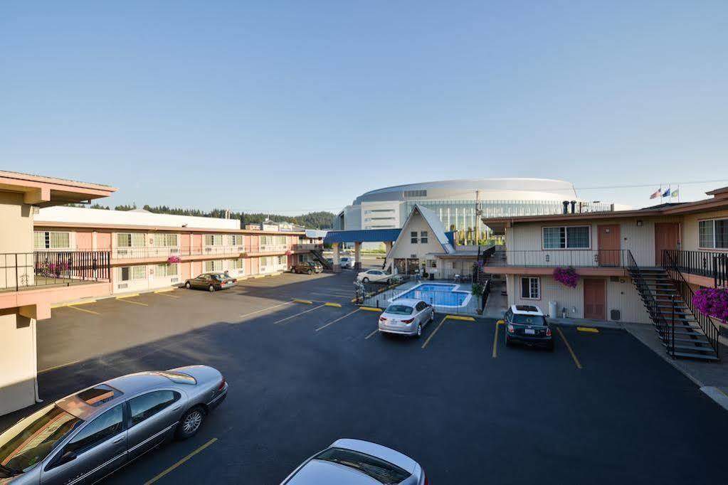 And Motel